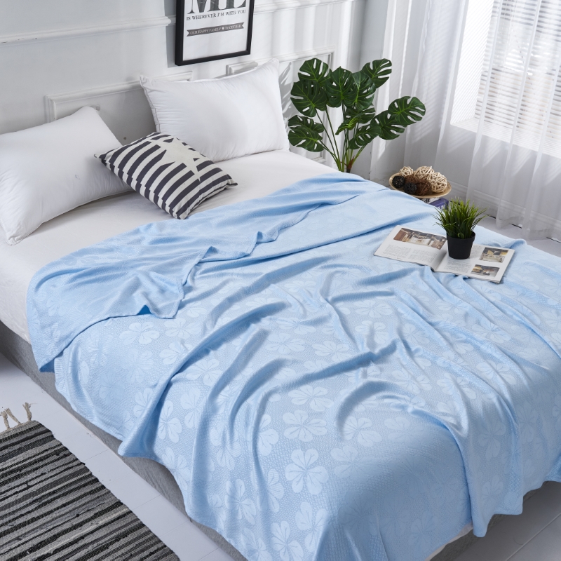 بطانية تبريد صيفية من ألياف ال - مراجعة Cooling Blanket Hot Sleepers وسعره