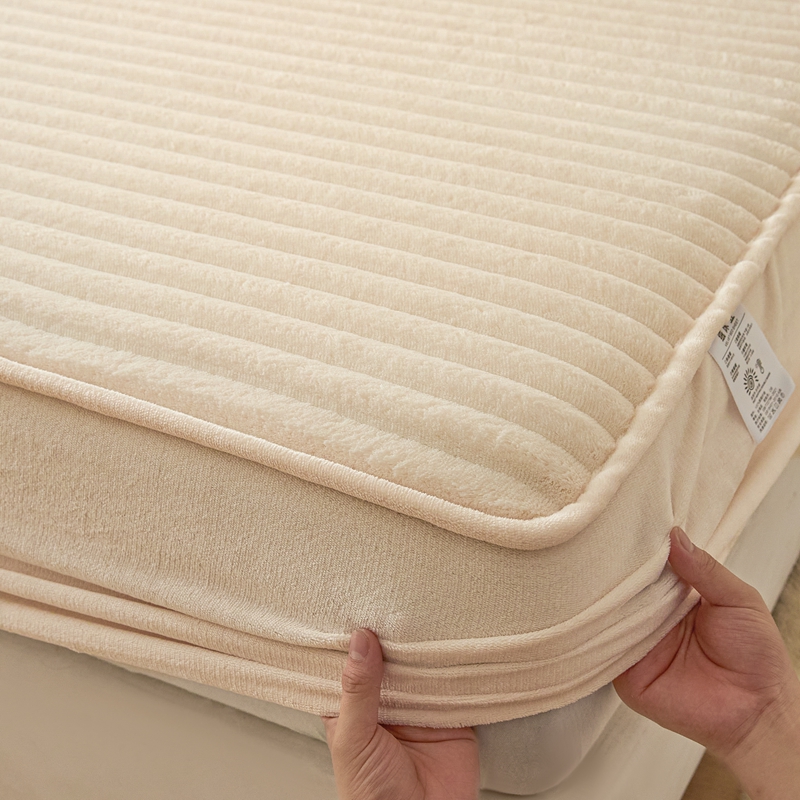 مجموعة ملاءات سرير من القطيفة  - مراجعة Fitted Bed Sheets Deep Pocket وسعره