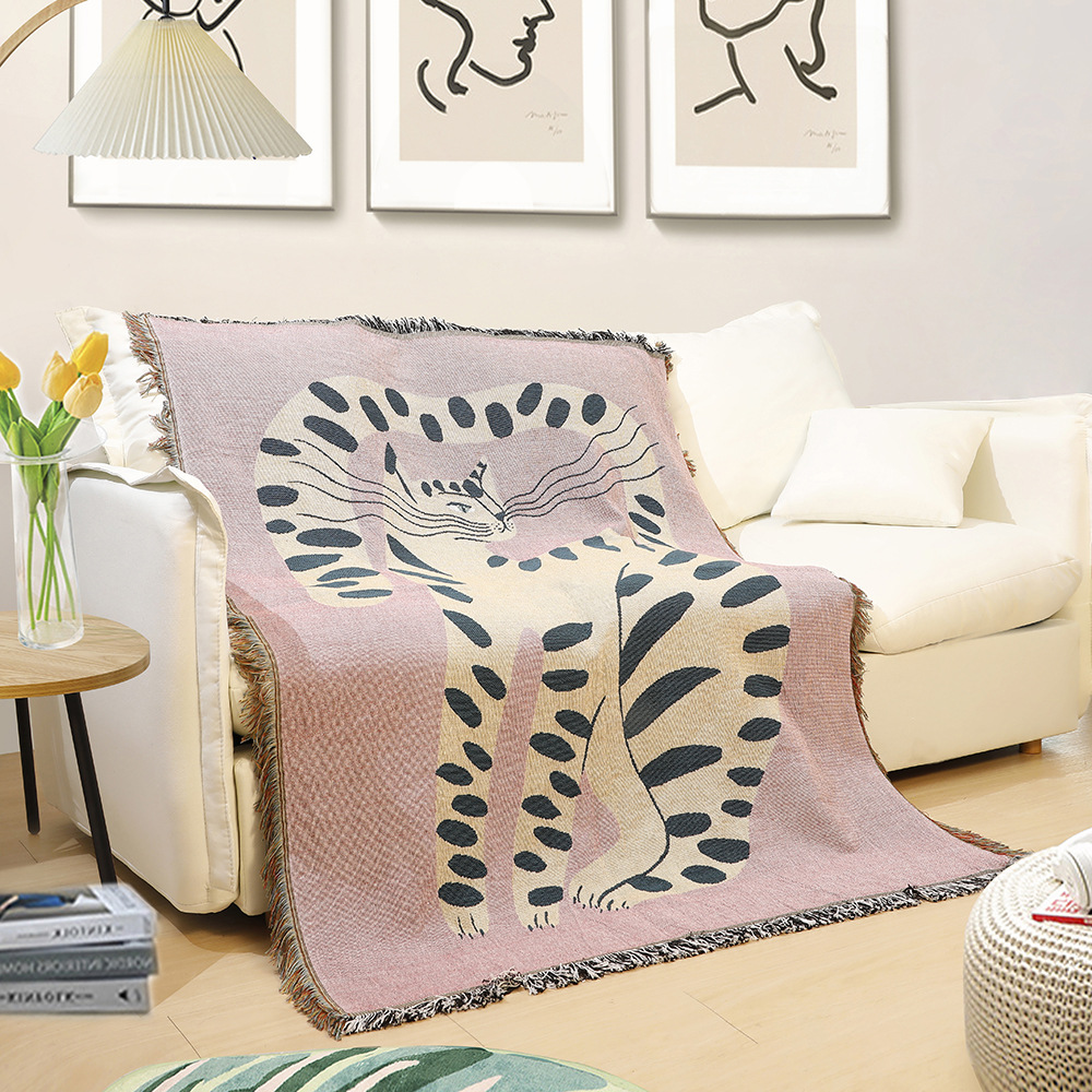بطانية جاكار بوهيمية بنقشة قطة - مراجعة Boho Throw Blanket Fringe وسعره